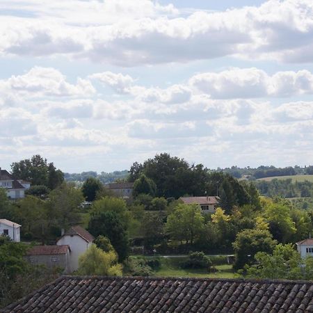Bed and Breakfast Les remparts de la Bastide à Castillonnès Extérieur photo