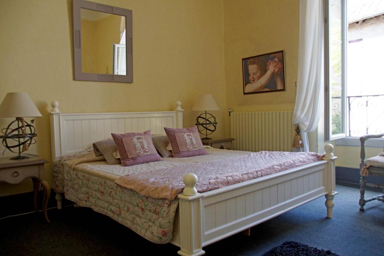Bed and Breakfast Les remparts de la Bastide à Castillonnès Extérieur photo